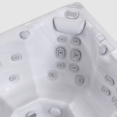 Спа бассейн Wellis Everest Life Deluxe